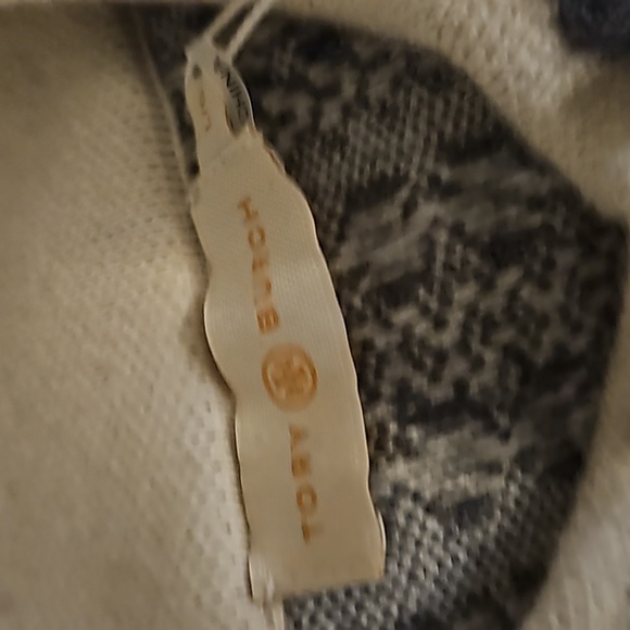 NWT Tory Burch Melange Wool Sweater. Grey/Ivory Size Large - Picture 4 of 6